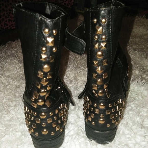 Studded Biker boots - Picture 2 of 3